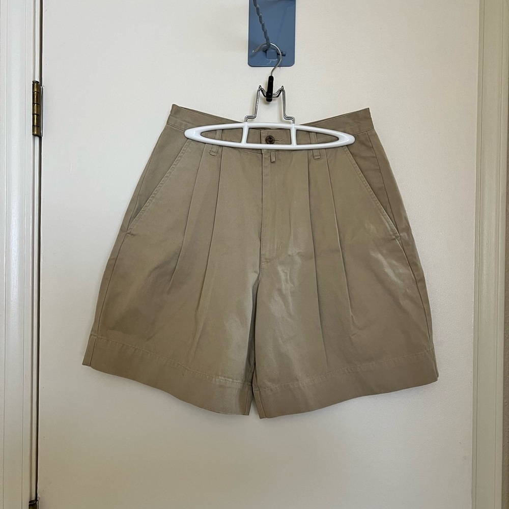 Deadstock Vintage NWT Abercrombie Highwaist Chino Shorts Womens size 8